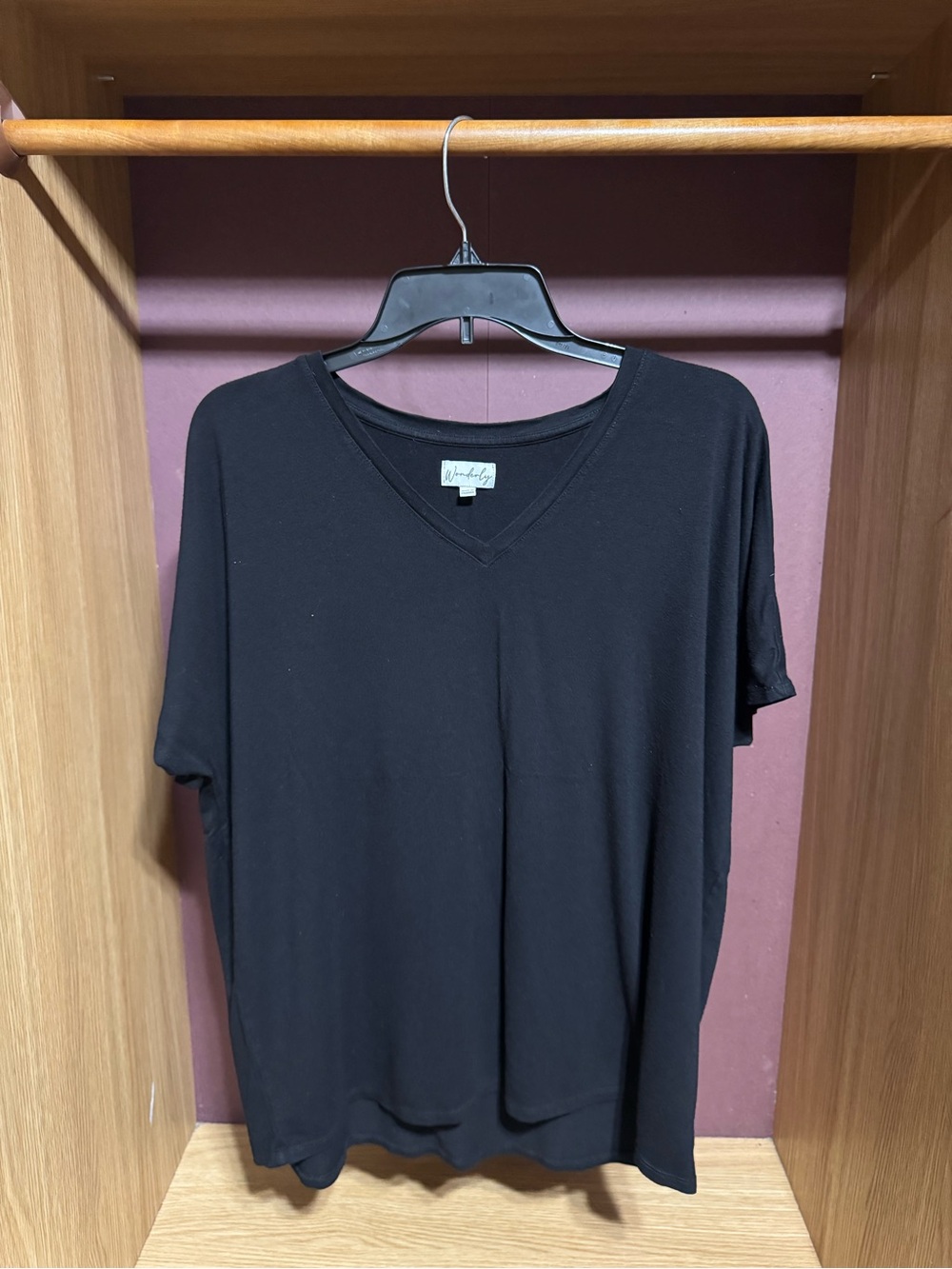 Wonderly Black V-Neck Relaxed Dolman Sleeve Top L